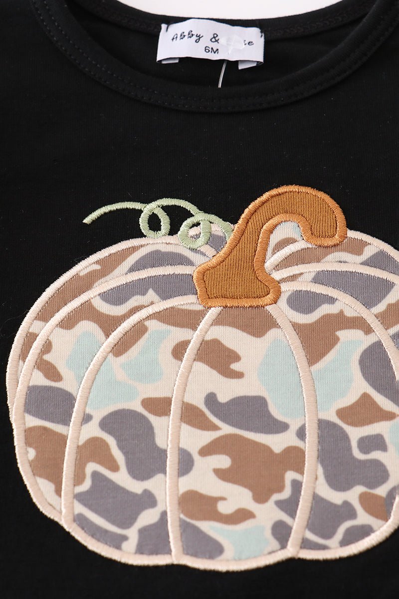 Black camouflage pumpkin applique bloomer set - Image 2